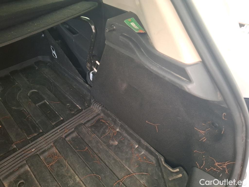  Renault  Clio  IV Air MediaNav 1.5 dCi 90CV BVM5 E6 #10