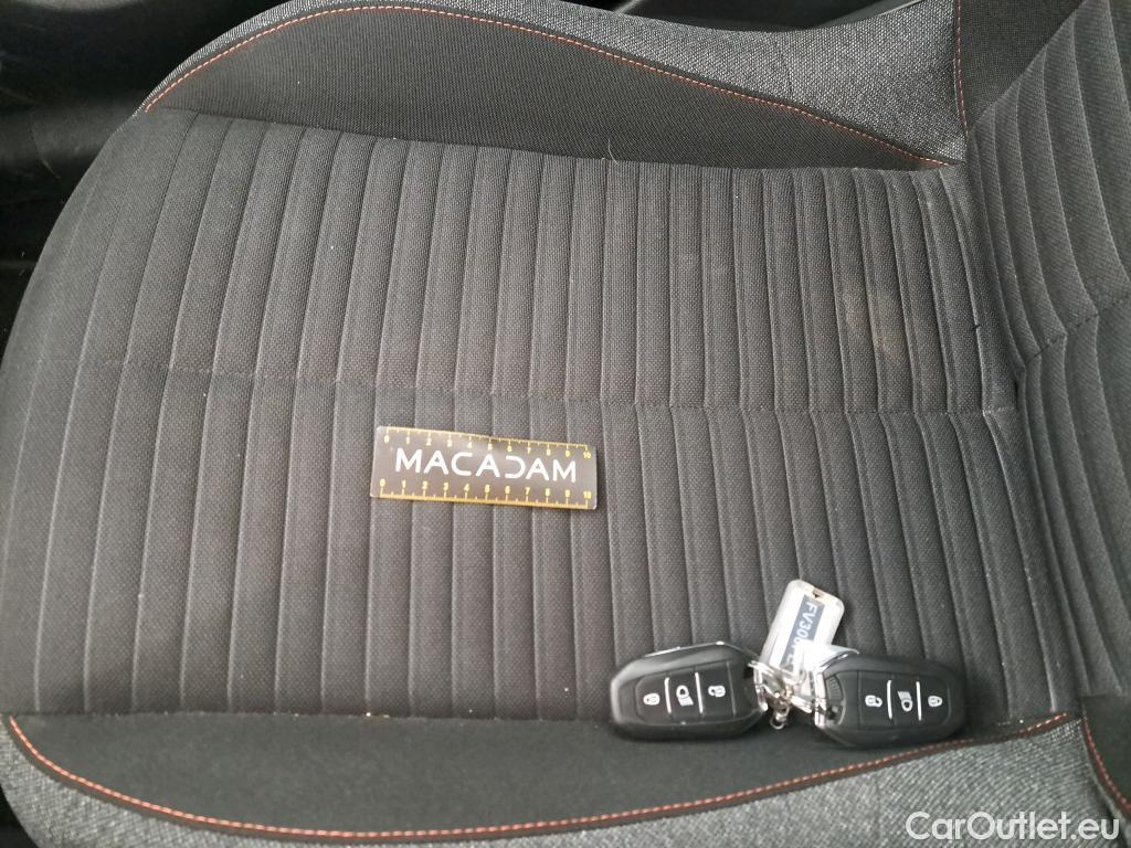  Peugeot  208  (e-) Active Business R 50kWh BVA / TRANSFO VP VF #18