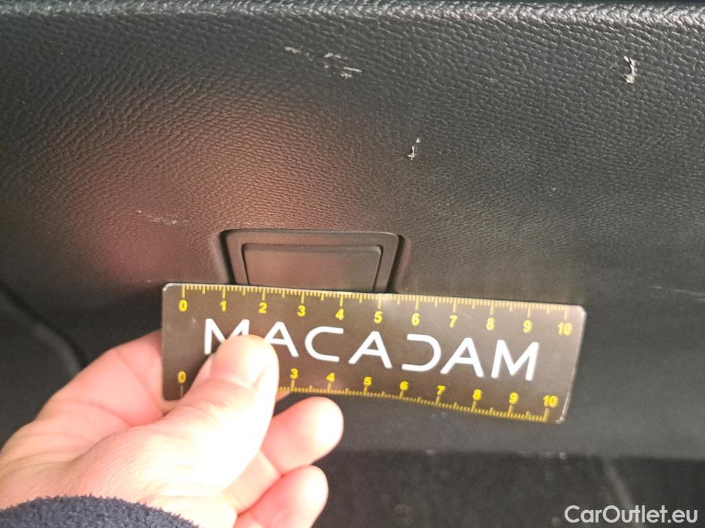  Peugeot  208  (e-) Active Business R 50kWh BVA / TRANSFO VP VF #10