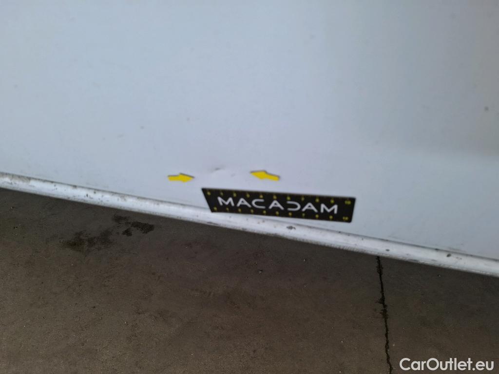  Mercedes  Sprinter MERCEDES-BENZ  / 2018 / 4P / Fourgon tôlé 516 CDI Emp 3665 3.5T #10