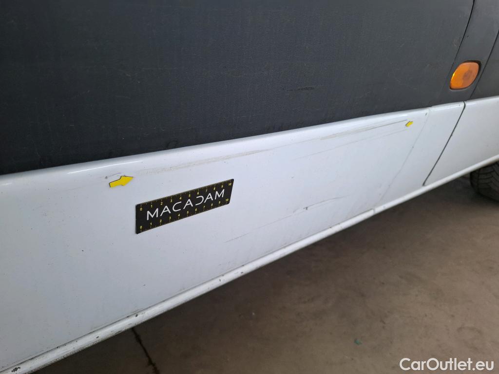  Mercedes  Sprinter MERCEDES-BENZ  / 2018 / 4P / Fourgon tôlé 516 CDI Emp 3665 3.5T #9