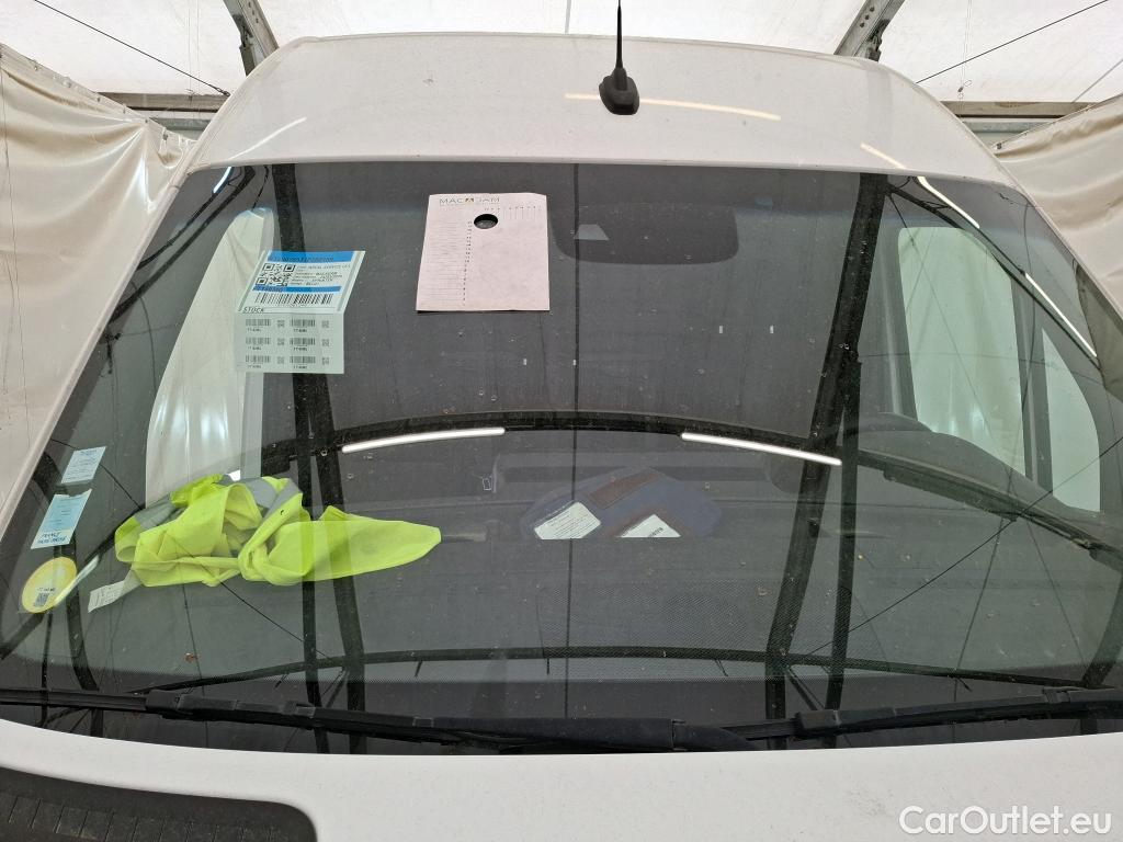  Mercedes  Sprinter MERCEDES-BENZ  / 2018 / 4P / Fourgon tôlé 516 CDI Emp 3665 3.5T #2