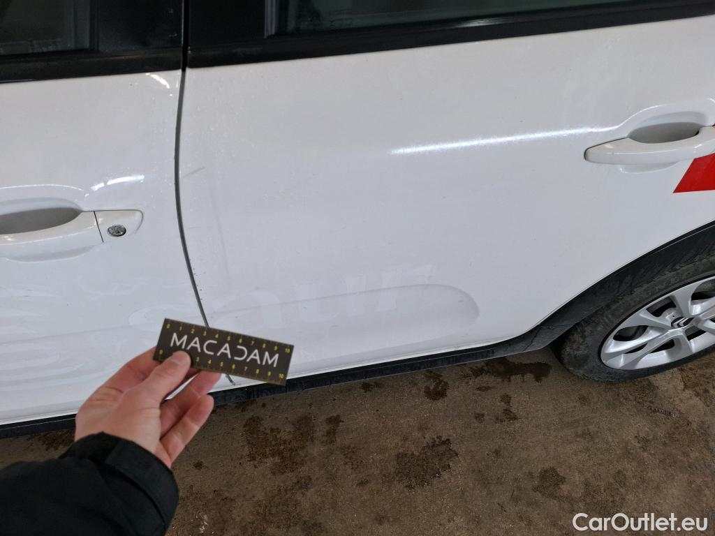  Citroen  C3  Société Feel 1.5 BlueHDI 100CV BVM5 E6dT #40