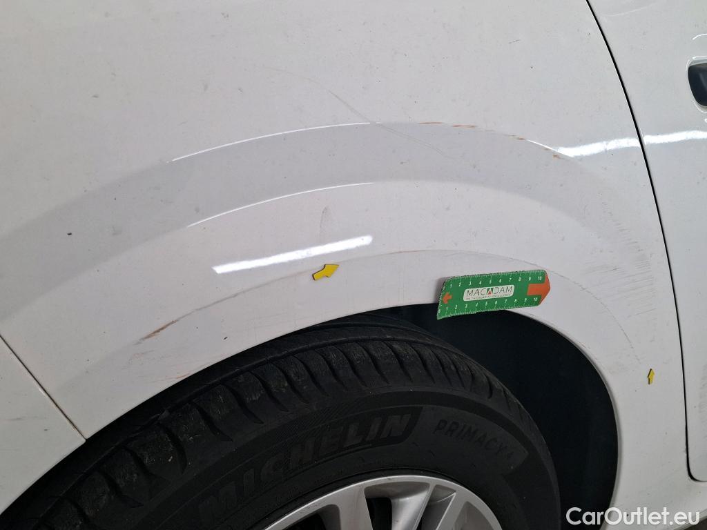  Peugeot  208  Premium 1.5 HDi 100CV BVM6 E6d #9