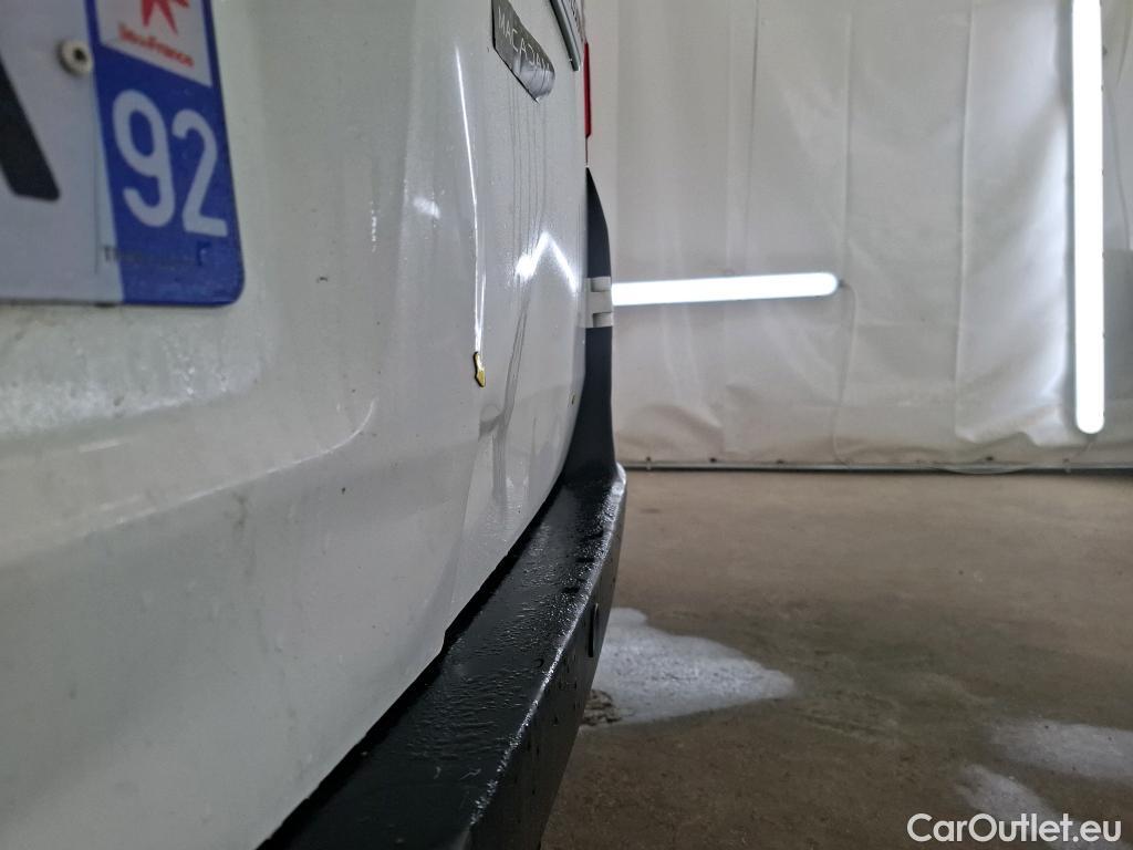  Fiat  Fiorino FIAT  / 2016 / 4P / Fourgonnette 1.3 Multijet 80 Pro Lounge #8