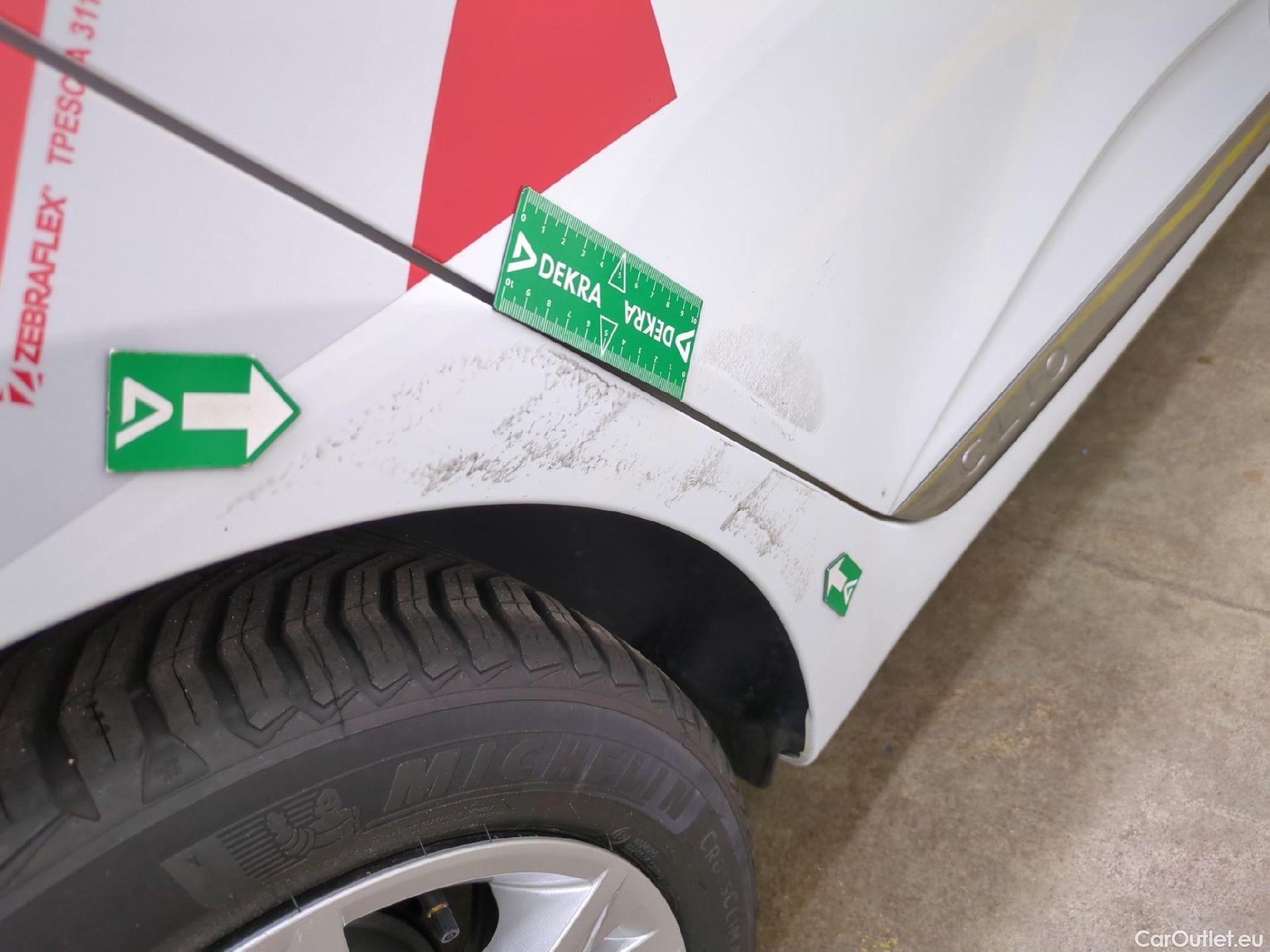  Renault  Clio  V Business 1.6 E-TECH Hybrid 140CV BVA6 E6d / TRANSFO VP VF #15