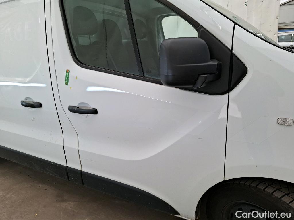  Renault  Trafic RENAULT  / 2019 / 4P / Fourgon tole FG GCF L2H1 1300 dCi 120 #51