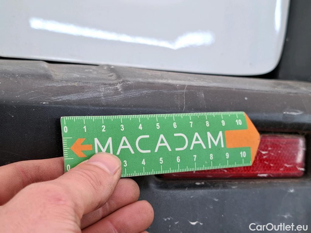  Renault  Trafic RENAULT  / 2019 / 4P / Fourgon tole FG GCF L2H1 1300 dCi 120 #8