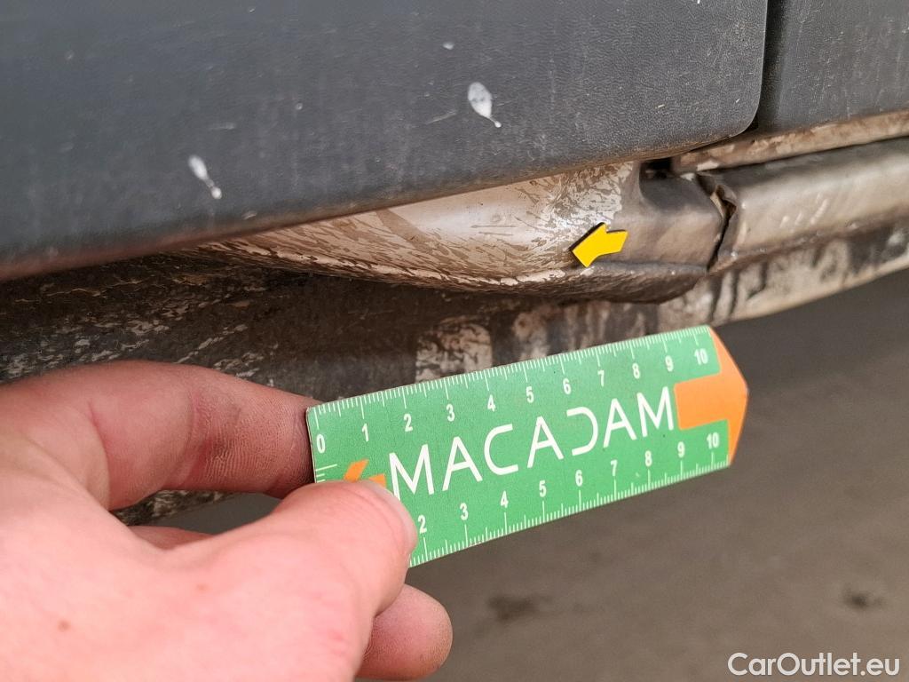  Renault  Trafic RENAULT  / 2019 / 4P / Fourgon tole FG GCF L2H1 1300 dCi 120 #21