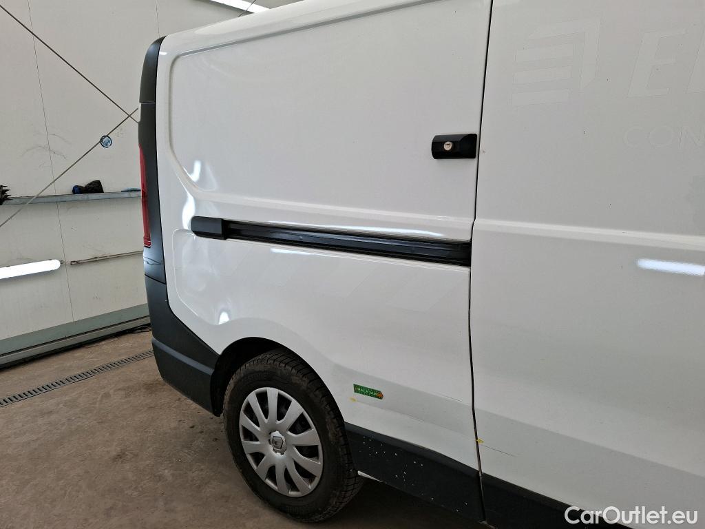  Renault  Trafic RENAULT  / 2019 / 4P / Fourgon tole FG GCF L2H1 1300 dCi 120 #1