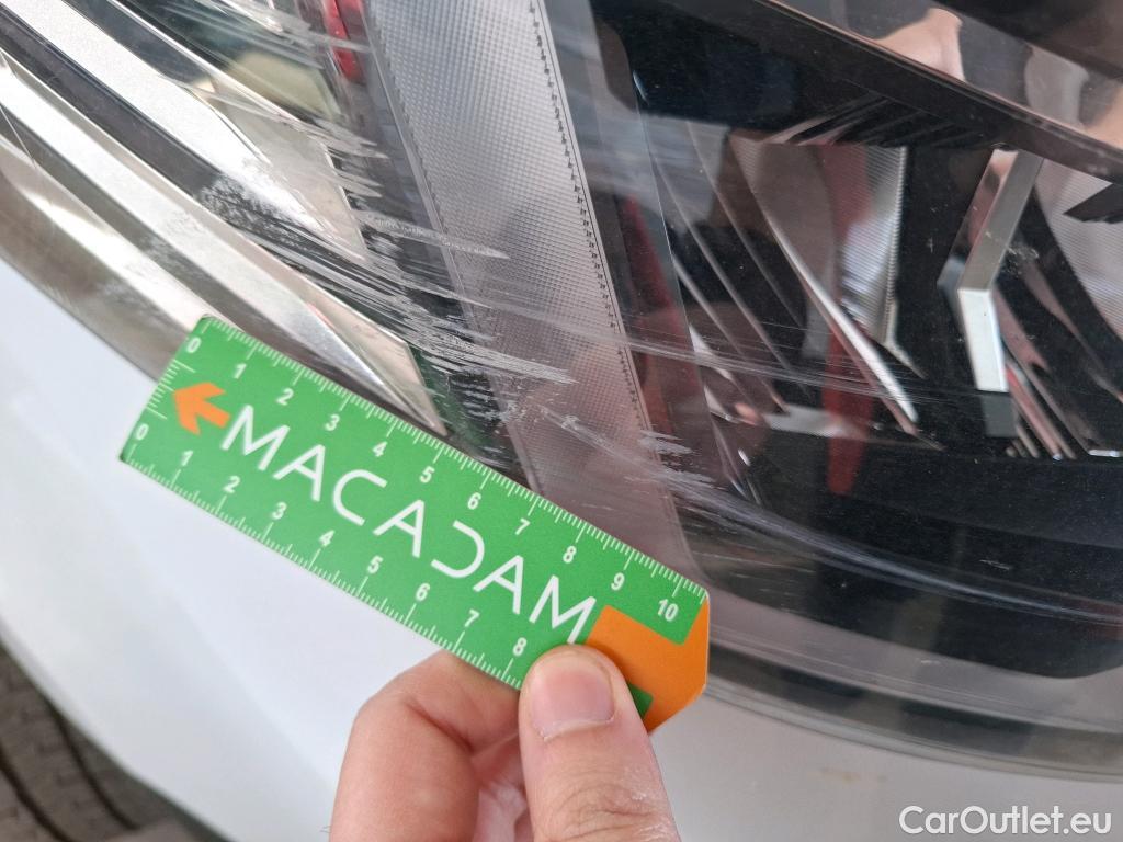  Renault  Trafic  III Fourgon L2H1 3T Confort 2.0 dCi 130CV BVM6 E6d #28