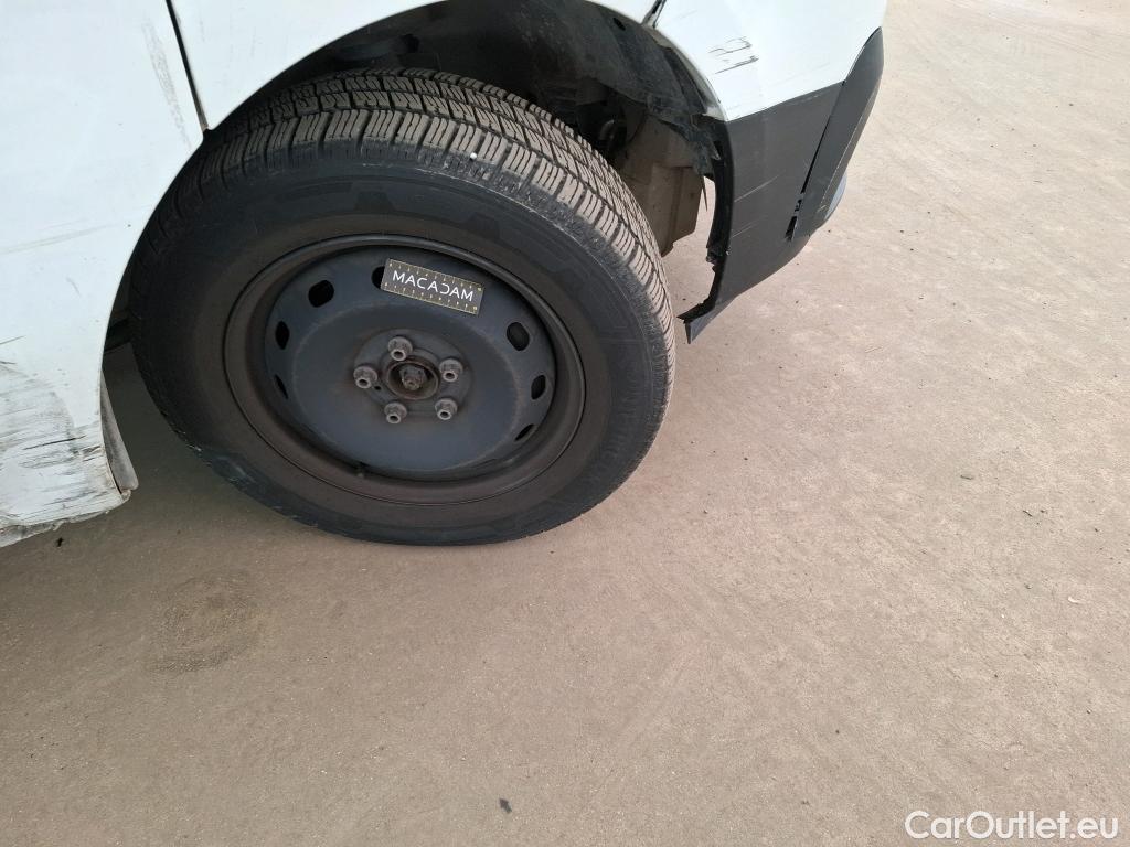  Renault  Trafic RENAULT  / 2021 / 4P / Fourgon tôlé FG GCF L2H1 3T Blue dCi 130 #39