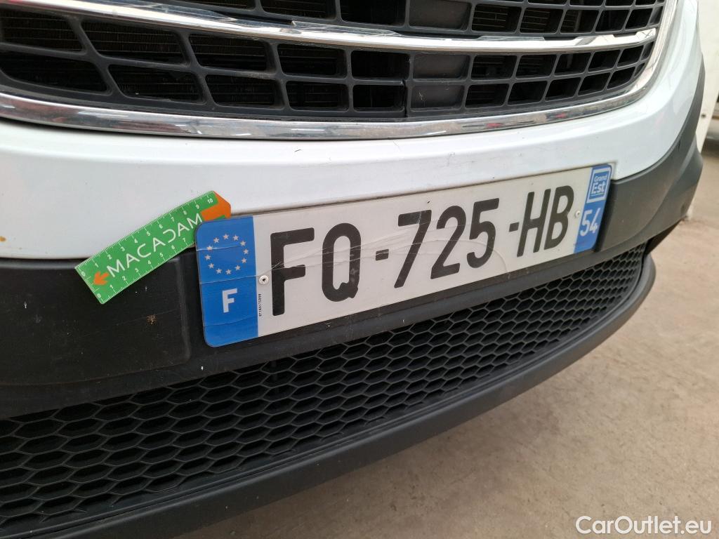  Renault  Trafic RENAULT  / 2019 / 4P / Fourgon tole FG GCF L2H1 1300 dCi 120 #56