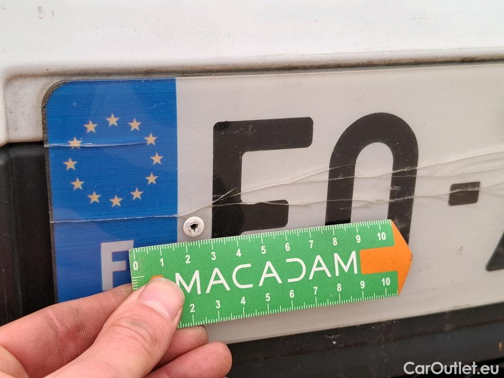  Renault  Trafic RENAULT  / 2019 / 4P / Fourgon tole FG GCF L2H1 1300 dCi 120 #57