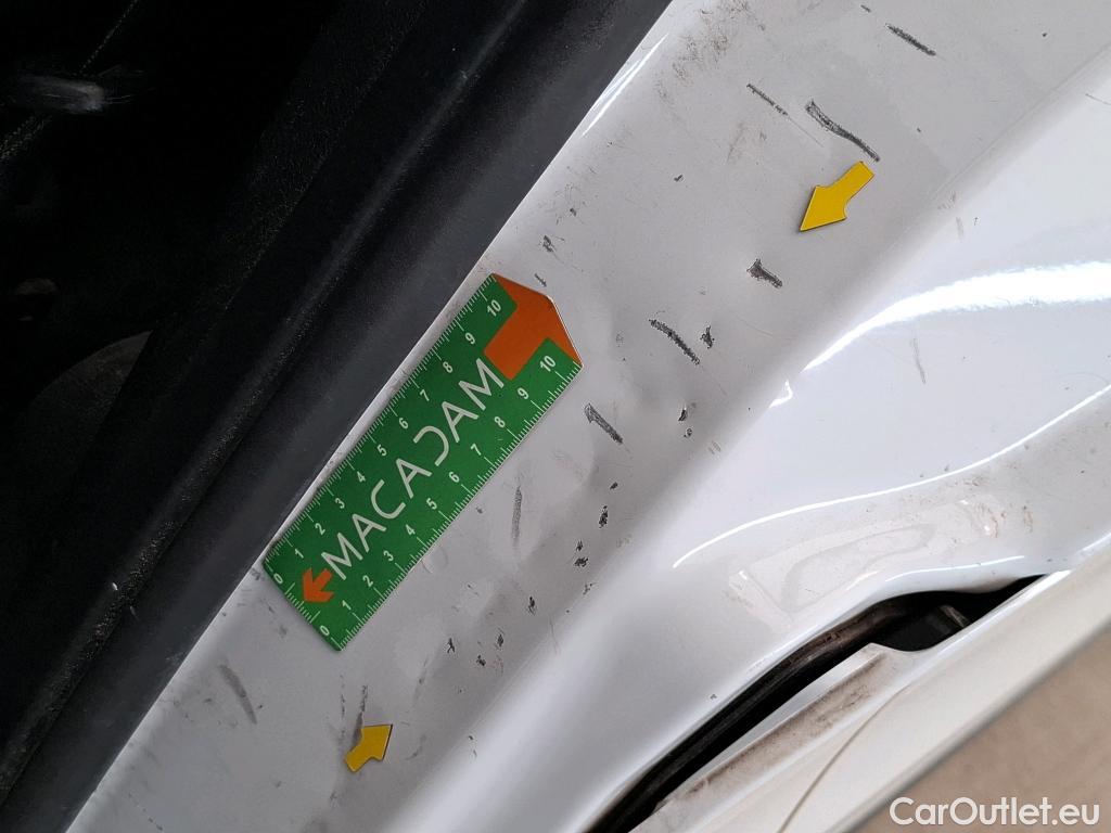  Renault  Trafic RENAULT  / 2019 / 4P / Fourgon tole FG GCF L2H1 1300 dCi 120 #34