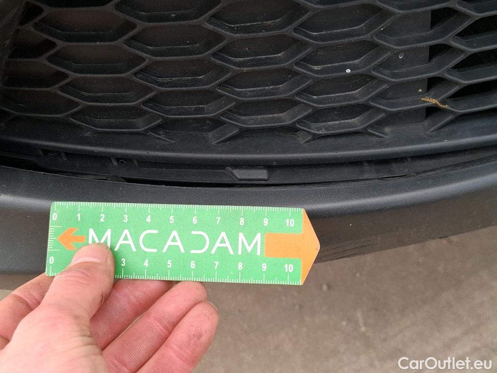  Renault  Trafic RENAULT  / 2019 / 4P / Fourgon tole FG GCF L2H1 1300 dCi 120 #62