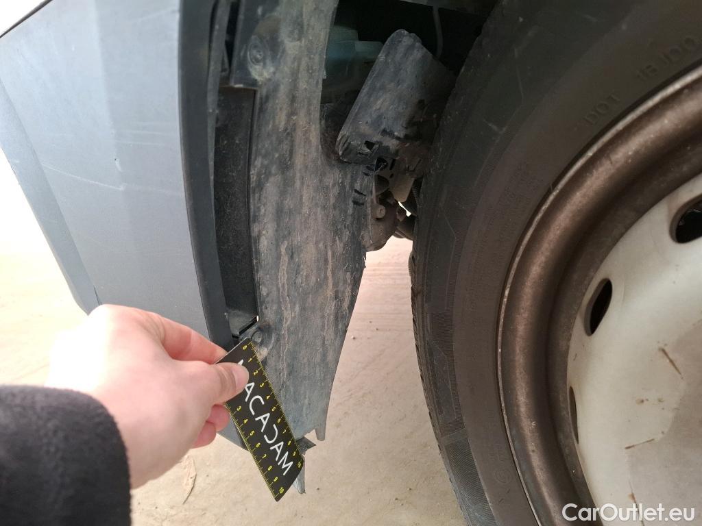  Renault  Trafic RENAULT  / 2021 / 4P / Fourgon tôlé FG GCF L2H1 3T Blue dCi 130 #35