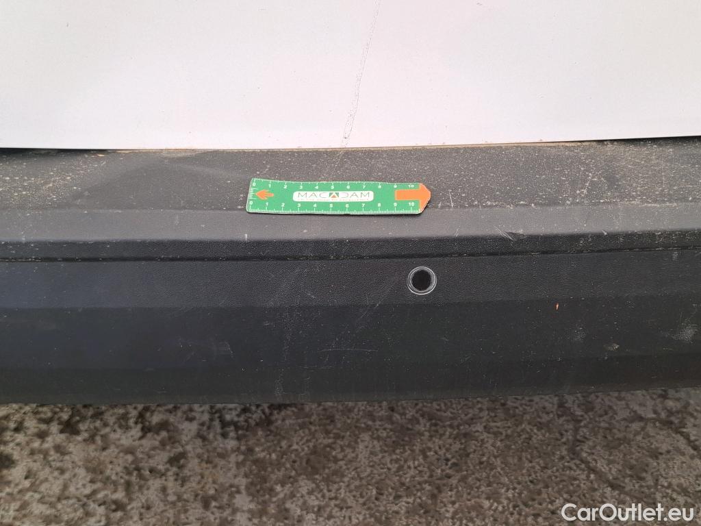  Volkswagen  Caddy VOLKSWAGEN  Cargo / 2021 / 4P / Fourgonnette 2.0 TDI 122ch DSG Maxi Business #19