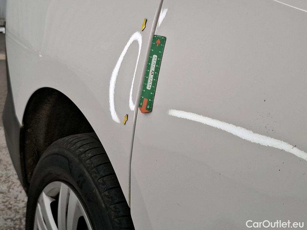  Volkswagen  Caddy VOLKSWAGEN  Cargo / 2021 / 4P / Fourgonnette 2.0 TDI 122ch DSG Maxi Business #17