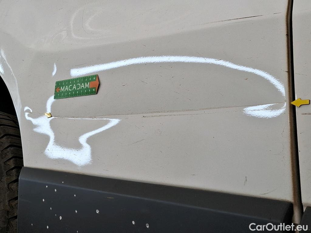  Renault  Trafic RENAULT  / 2019 / 4P / Fourgon tole FG GCF L2H1 1300 dCi 120 #2