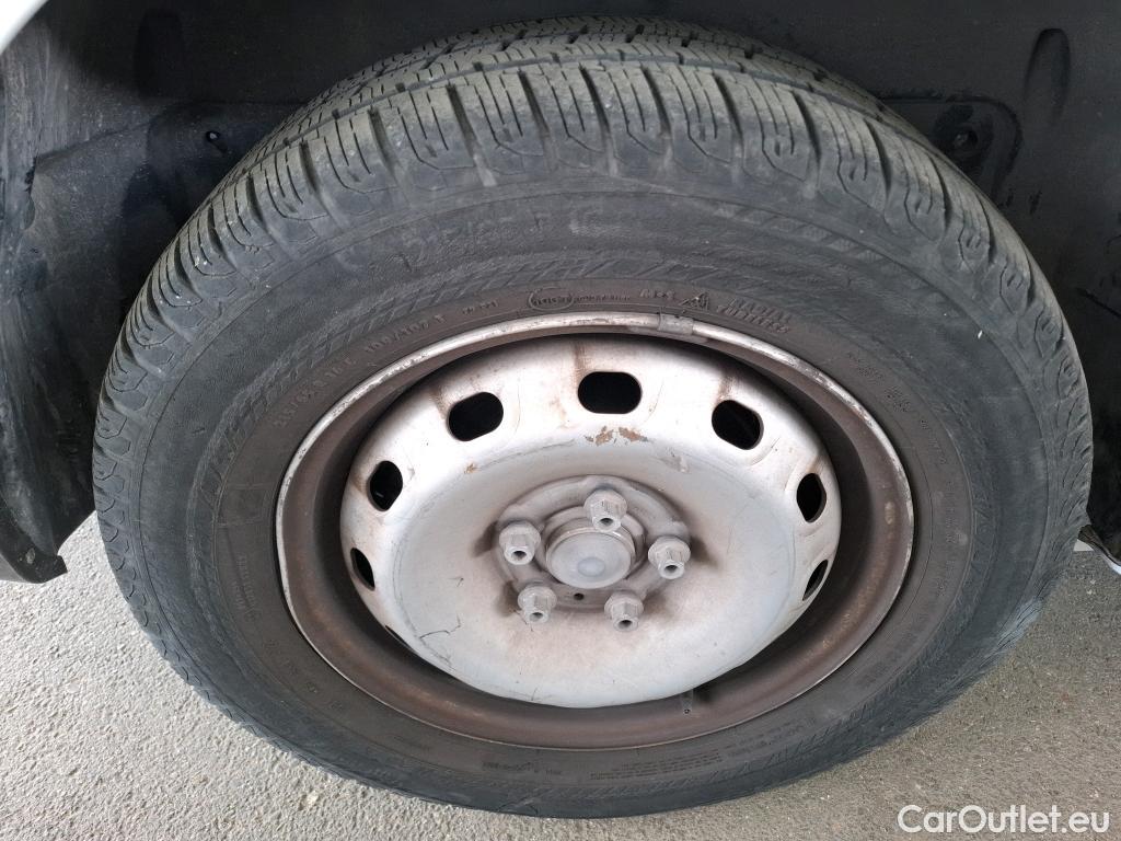  Renault  Trafic  III Fourgon L2H1 3T Confort 2.0 dCi 130CV BVM6 E6d #13