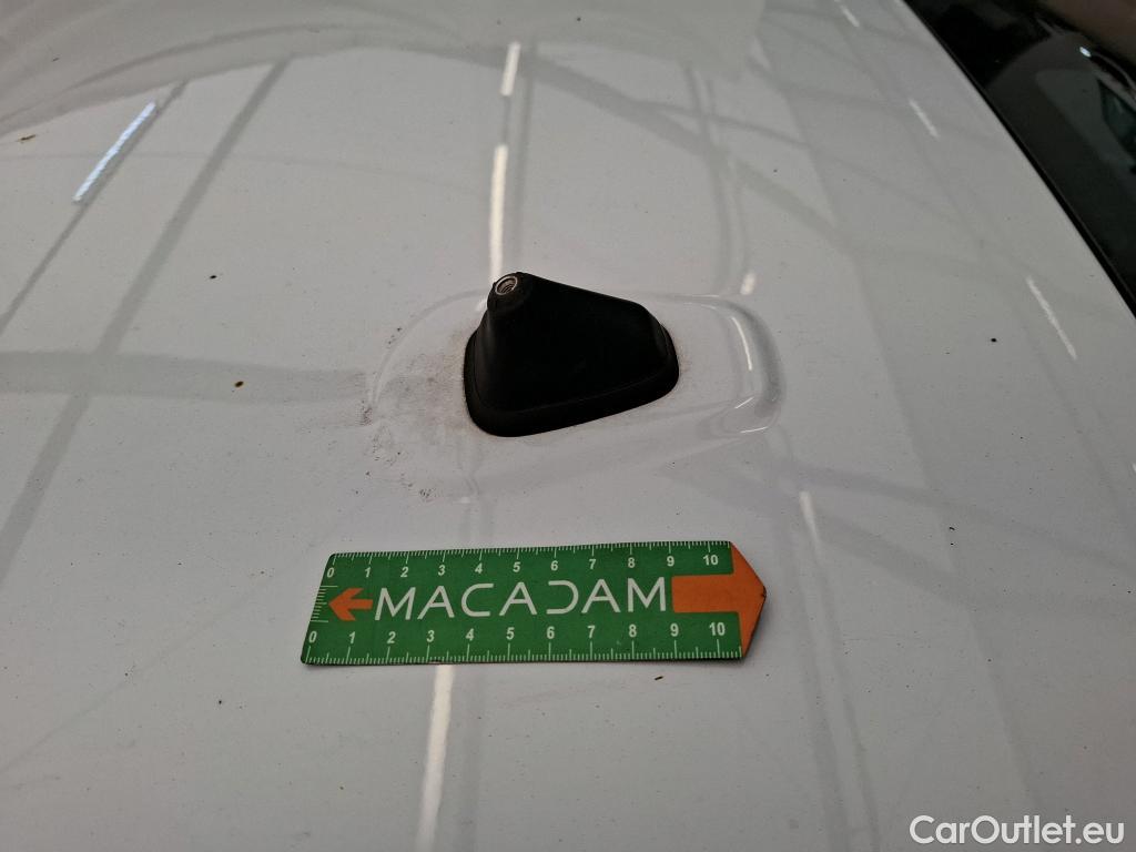  Renault  Trafic RENAULT  / 2019 / 4P / Fourgon tole FG GCF L2H1 1300 dCi 120 #59