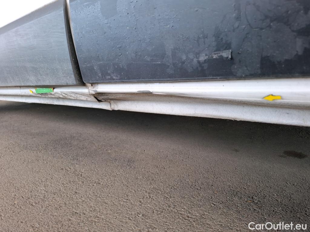  Renault  Trafic  III Fourgon L2H1 3T Confort 2.0 dCi 130CV BVM6 E6d #5