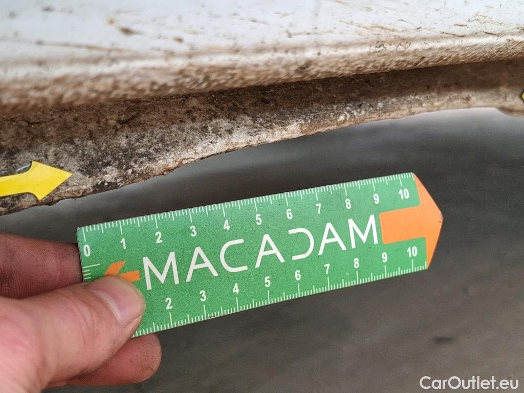  Renault  Trafic RENAULT  / 2019 / 4P / Fourgon tole FG GCF L2H1 1300 dCi 120 #31