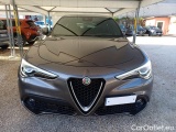  Alfa Romeo   STELVIO ALFA ROMEO / 2017 / 5P / SUV 2.2 TD 190 CV SUPER BUSINESS AT8 Q4 #6
