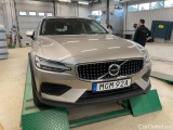  Volvo  V60 B4 AWD 197hk Core Aut Drag #2