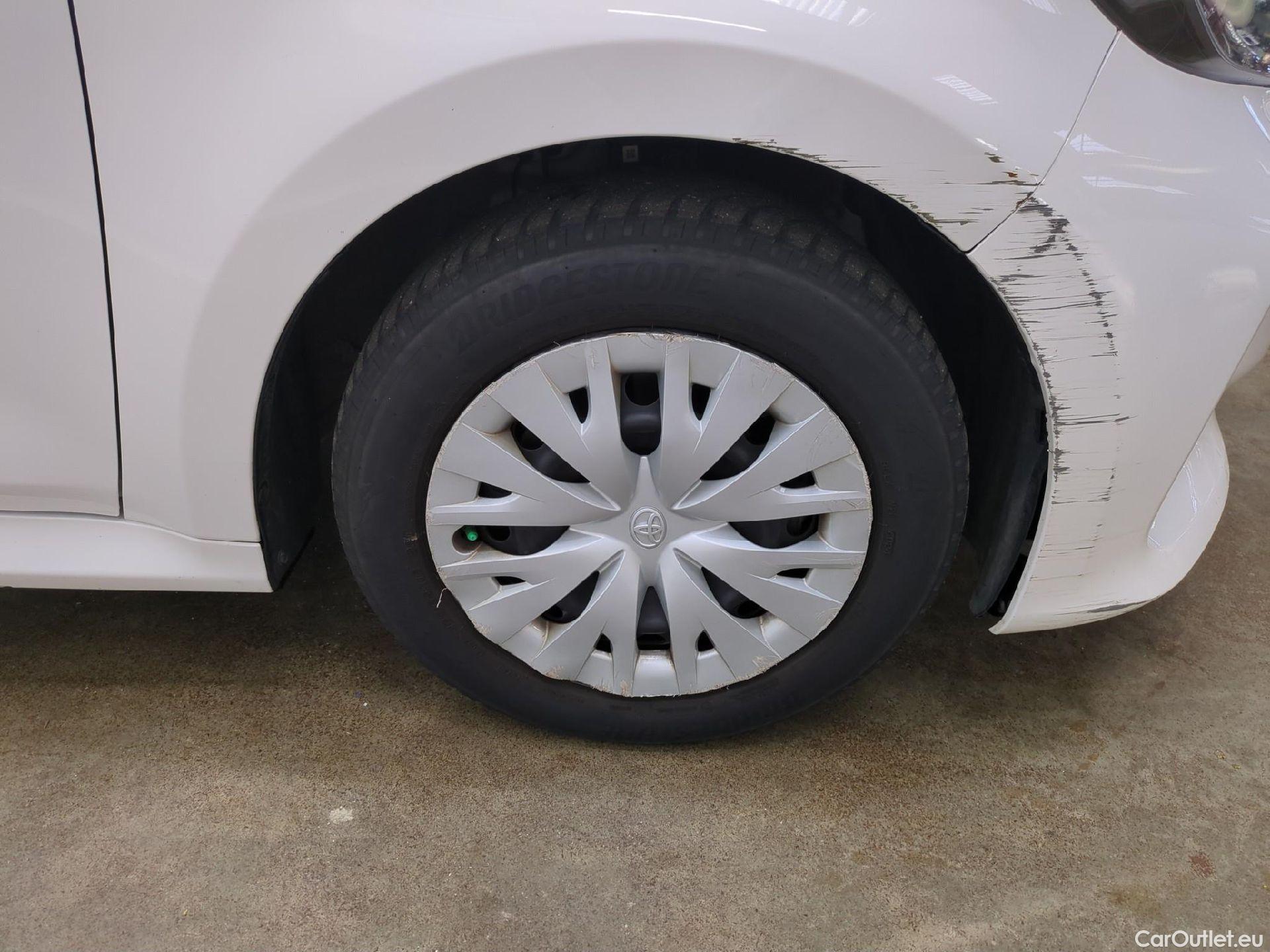  Toyota  Yaris TOYOTA  Hybride / 2019 / 5P / Berline Hybride 116h Dynamic Business Beyond Zer #6