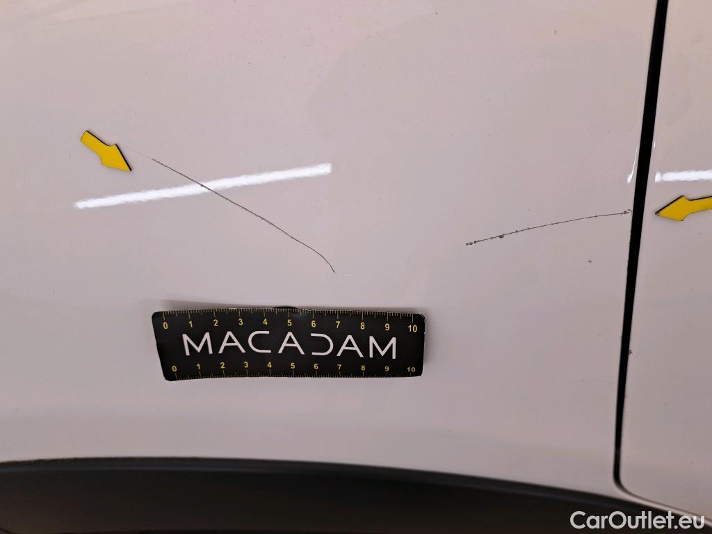  Citroen  C3  Feel Business 1.2 PureTech 80CV BVM5 E6d #2