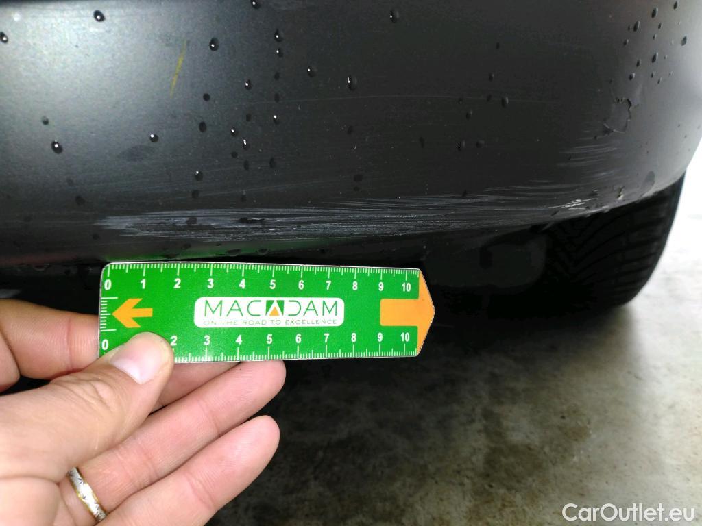  Citroen  Berlingo CITROEN  VU 4p Fourgonnette M 650kg BlueHDi 100 SandS BVM Driver #19