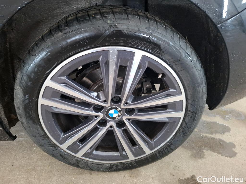  Bmw  Serie 1 BMW Série 1 / 2019 / 5P / Berline 116i Business Design #23