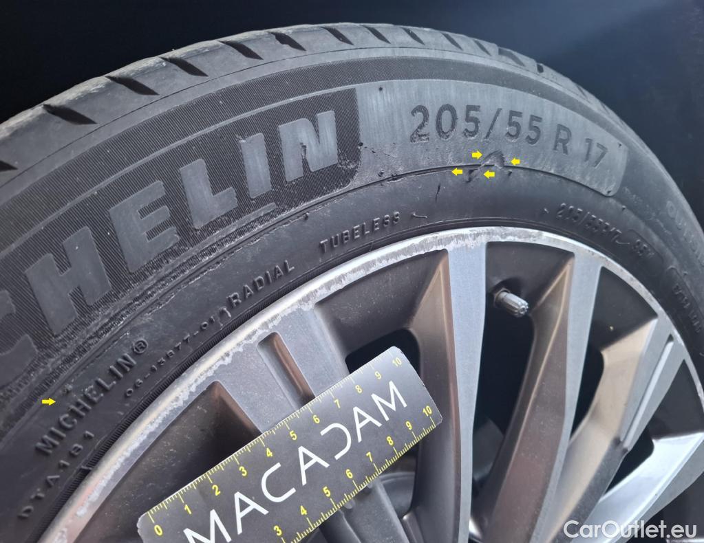  Bmw  Serie 2 Série 2 Gran Tourer 218 i Luxury Line 1.5 140CV BVA7 E6dT #24