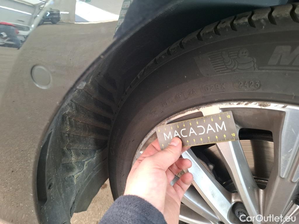  Bmw  Serie 2 Série 2 Gran Tourer 218 i Luxury Line 1.5 140CV BVA7 E6dT #34