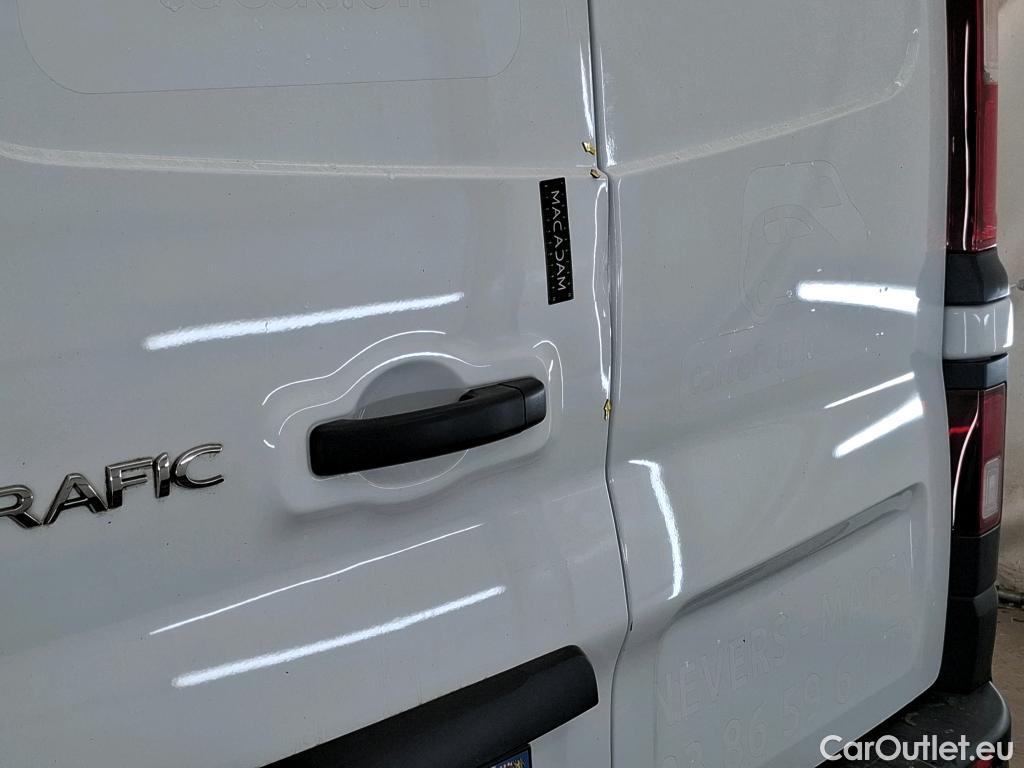  Renault  Trafic  Fourgon L2H1 3T Grand Confort 2.0 dCi 130CV BVM6 E6d #16