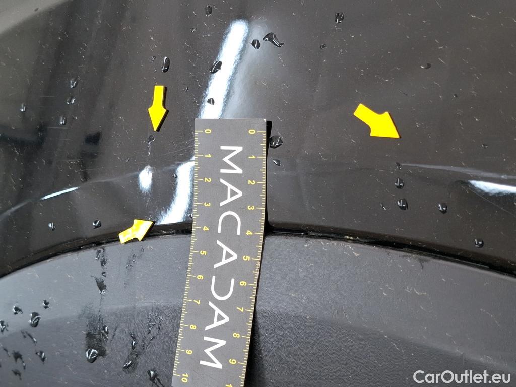  Citroen  C4 CITROEN  X / 2022 / 4P / Berline PureTech 130 S&S EAT8 Feel Pack #3