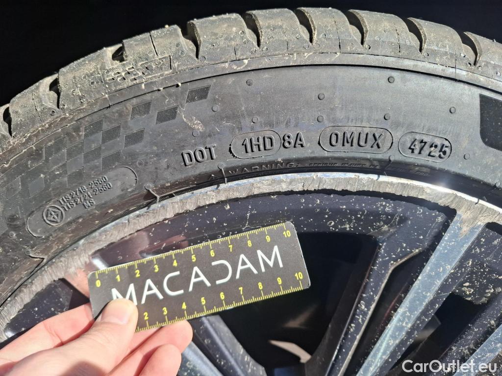  Bmw  Serie 1 BMW Série 1 / 2019 / 5P / Berline 116i Business Design #12