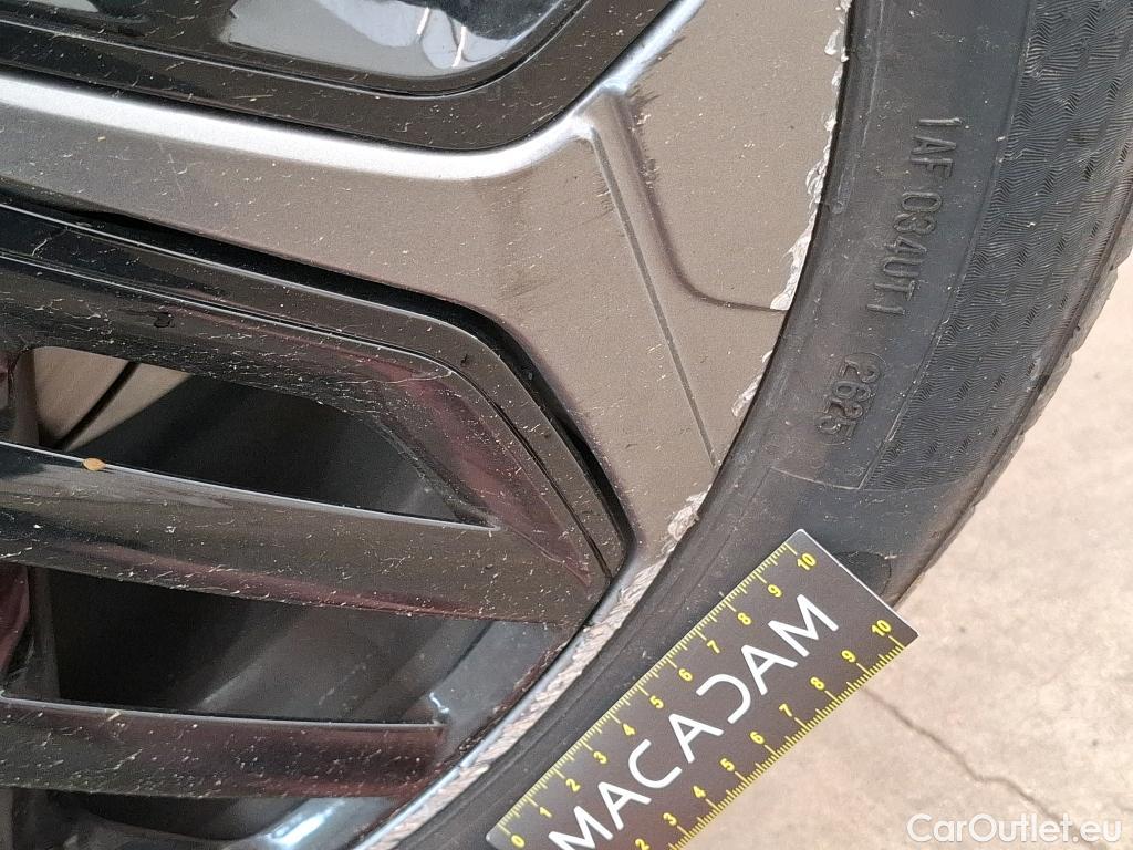  Citroen  C4 CITROEN  X / 2022 / 4P / Berline PureTech 130 S&S EAT8 Feel Pack #17