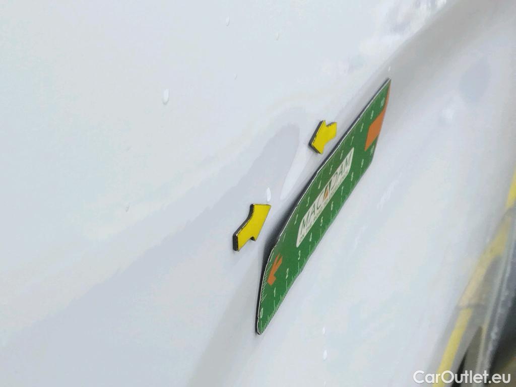  Citroen  Berlingo CITROEN  VU 4p Fourgonnette M 650kg BlueHDi 100 SandS BVM Driver #23