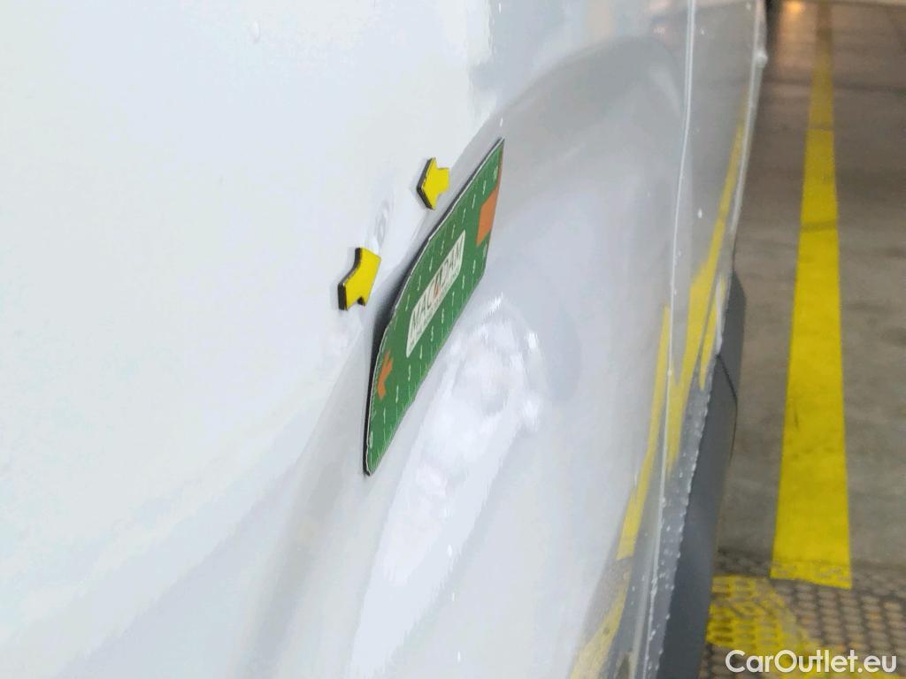  Citroen  Berlingo CITROEN  VU 4p Fourgonnette M 650kg BlueHDi 100 SandS BVM Driver #25