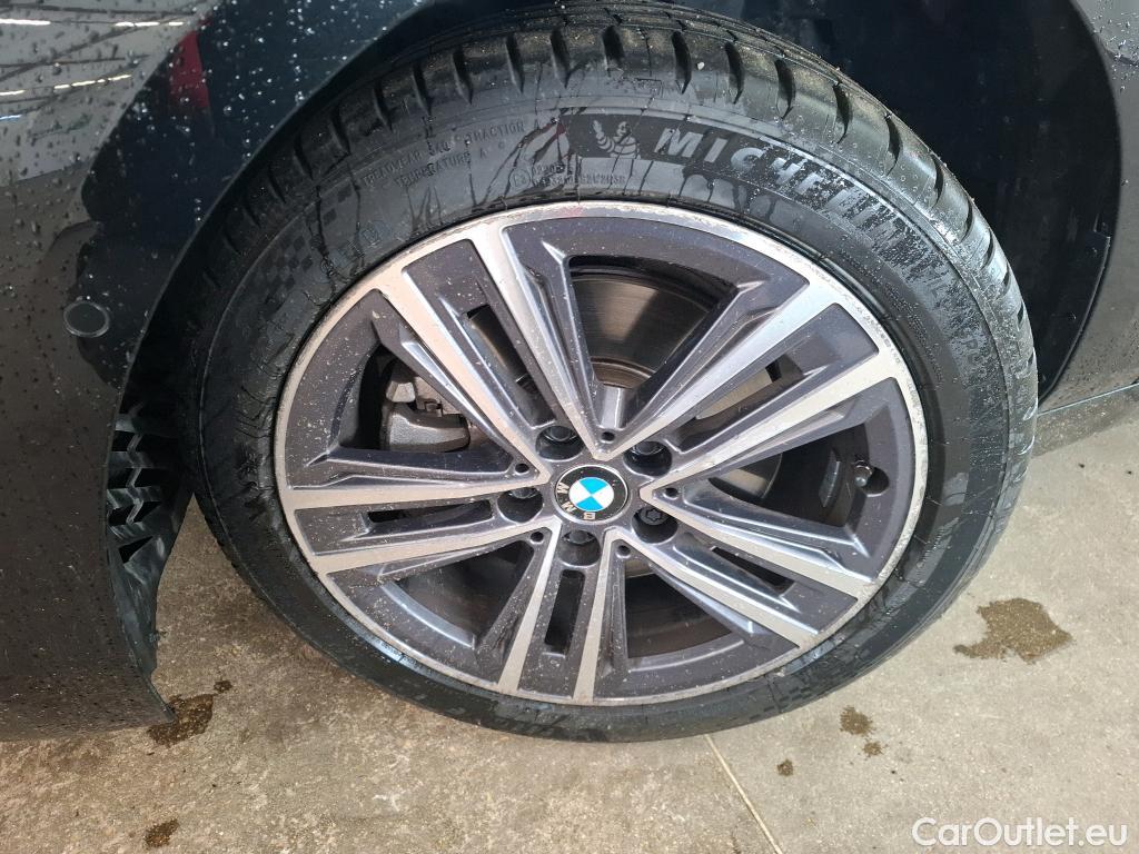  Bmw  Serie 1 BMW Série 1 / 2019 / 5P / Berline 116i Business Design #2