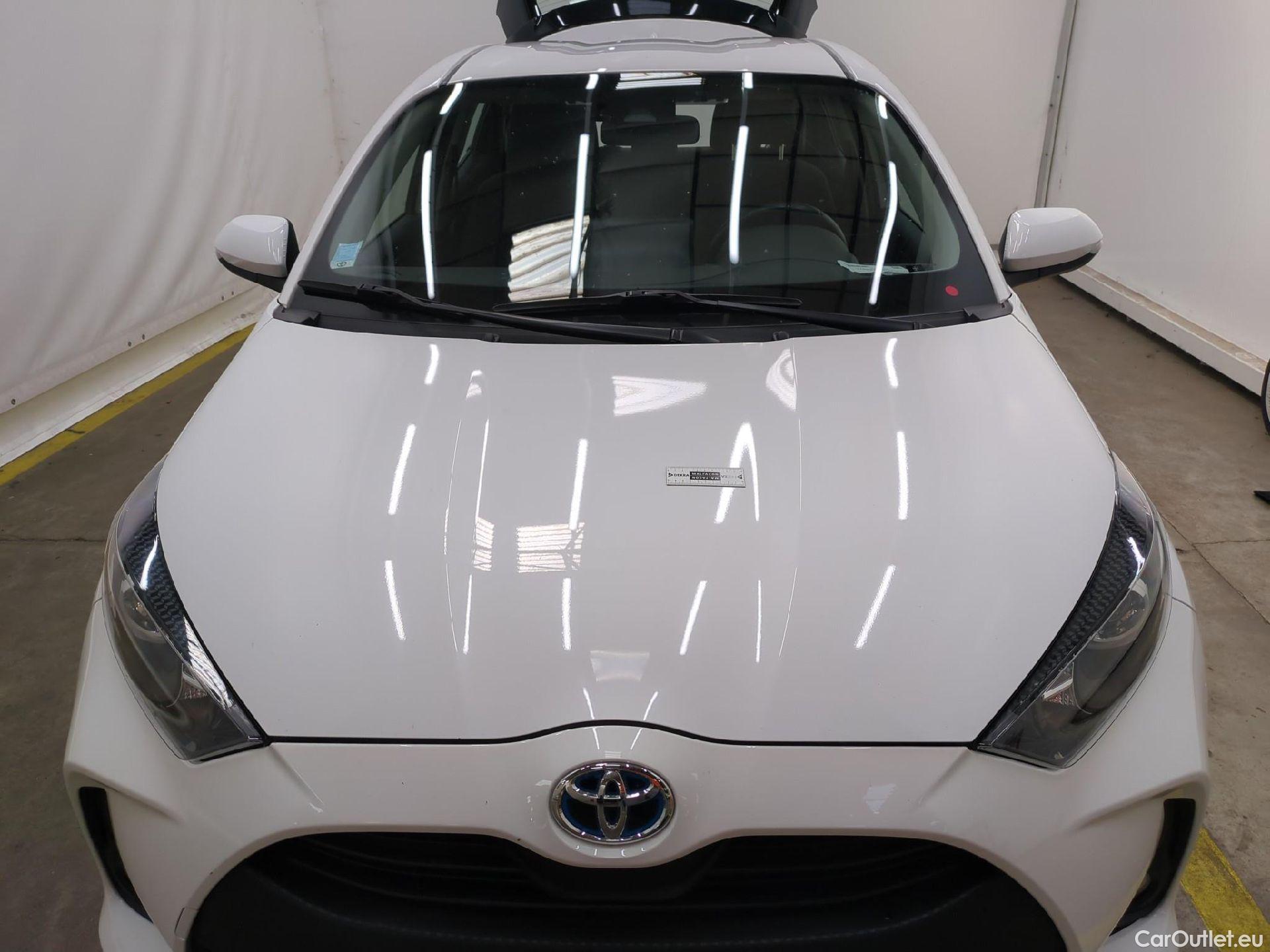  Toyota  Yaris TOYOTA  Hybride / 2019 / 5P / Berline Hybride 116h Dynamic Business Beyond Zer #35