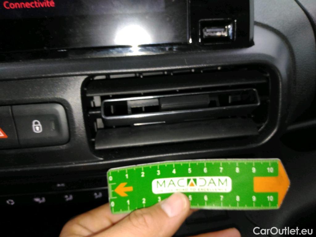  Citroen  Berlingo CITROEN  VU 4p Fourgonnette M 650kg BlueHDi 100 SandS BVM Driver #2