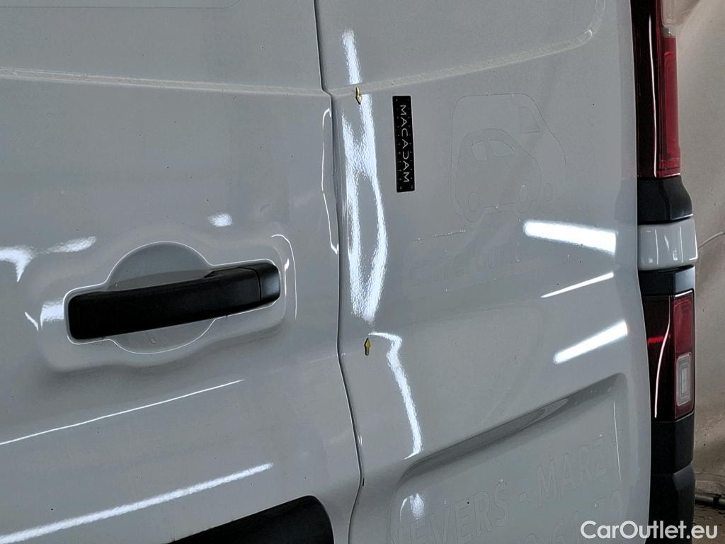  Renault  Trafic  Fourgon L2H1 3T Grand Confort 2.0 dCi 130CV BVM6 E6d #11