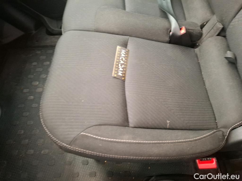  Renault  Trafic  Fourgon L2H1 3T Grand Confort 2.0 dCi 130CV BVM6 E6d #40