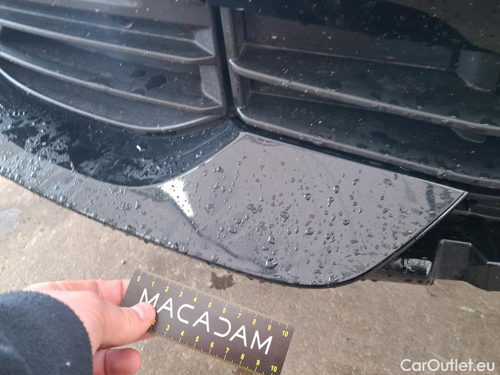  Bmw  Serie 1 BMW Série 1 / 2019 / 5P / Berline 116i Business Design #18