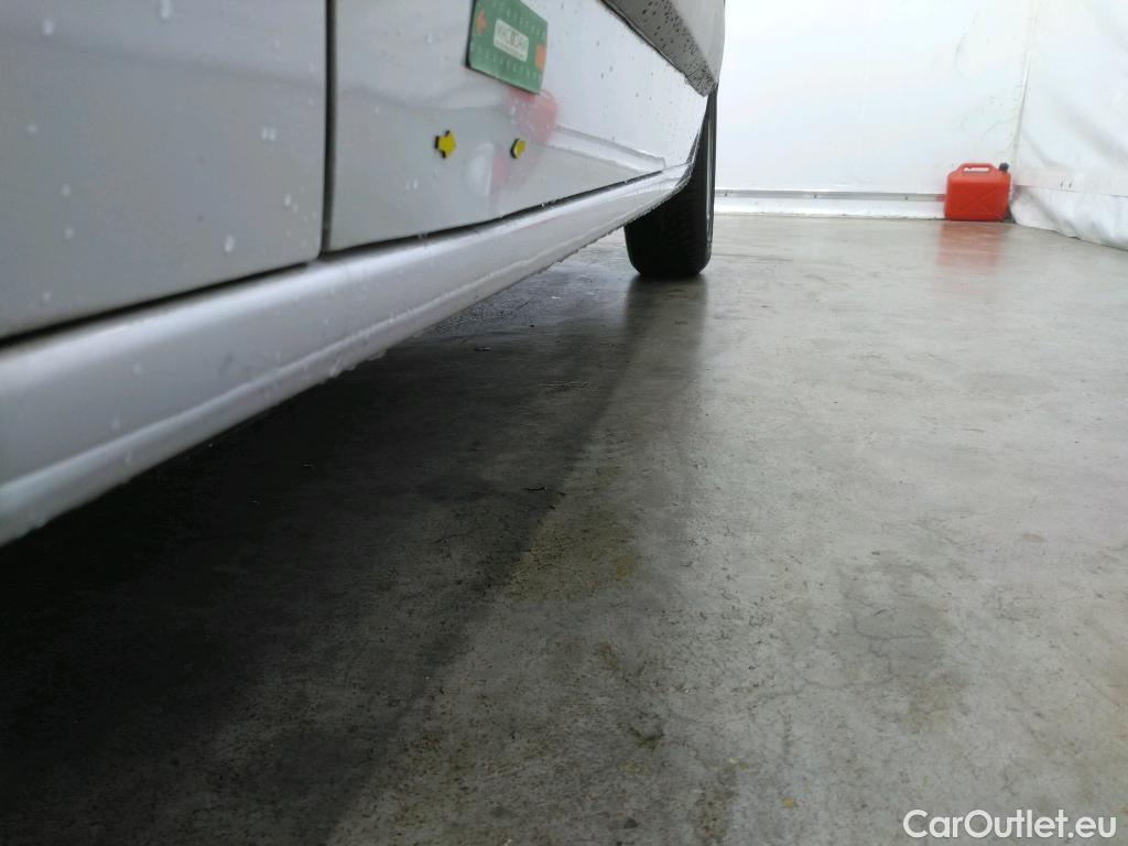  Citroen  Berlingo CITROEN  VU 4p Fourgonnette M 650kg BlueHDi 100 SandS BVM Driver #5