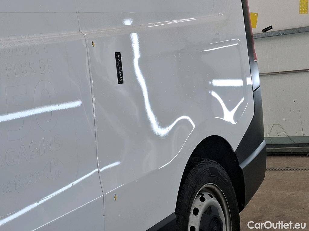  Renault  Trafic  Fourgon L2H1 3T Grand Confort 2.0 dCi 130CV BVM6 E6d #9